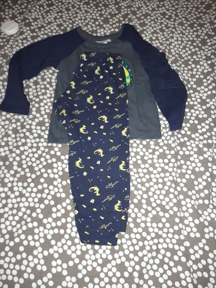 pijama 2/3ans La halle très bon état - photo numéro 3