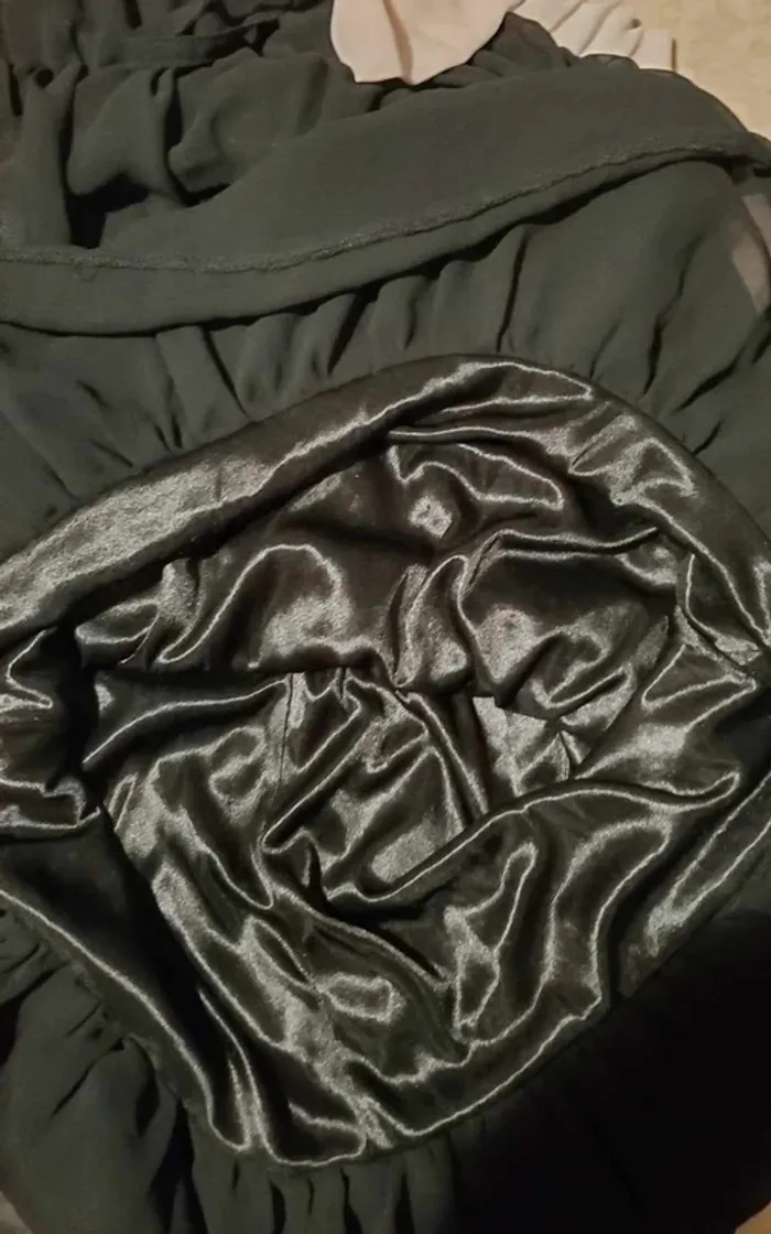 Robe  noire femme taille 36/38 - photo numéro 8
