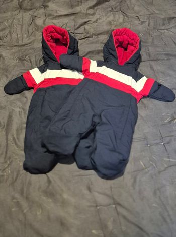 Lot 2 Combinaisons 3 mois