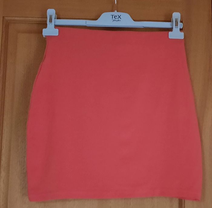 Jupe courte rose 38/40