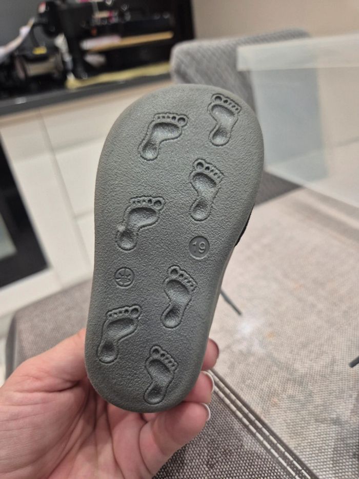 Chaussures bébé - photo numéro 4