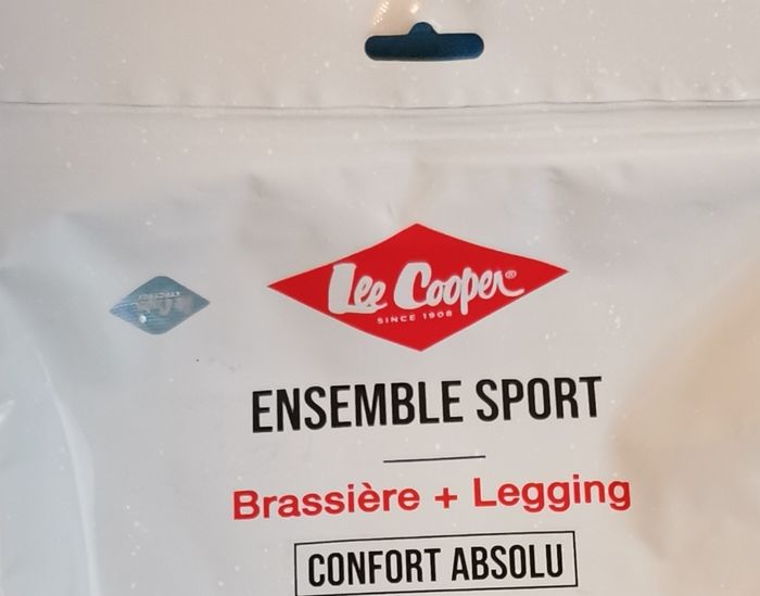 Ensemble sport brassière+ legging Lee Cooper Modèle Cindy taille L/XL neuf - photo numéro 2