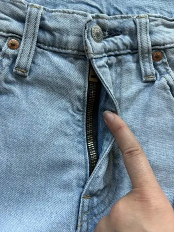 Jean Levi’s lot 510 homme bleu clair effet destroy léger skinny taille W31 40/42 M/L L32 big E - photo numéro 16