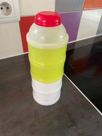 Boîte doseuse de préparation lait en poudre