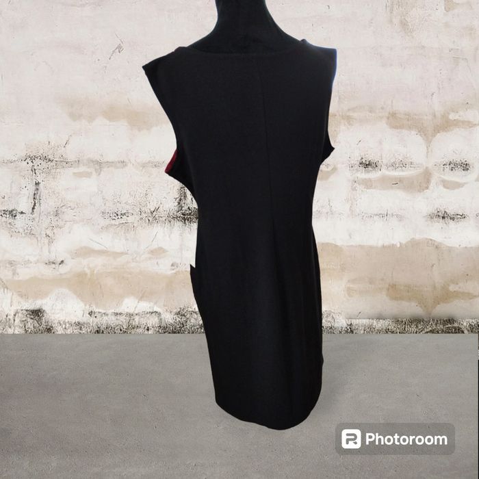 Jolie robe TM (voir mensurations car plus étiquette de taille) Armand Thiery - photo numéro 2