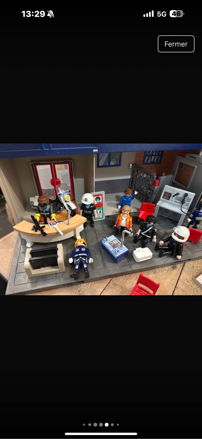 Poste de police, Playmobil et chalet