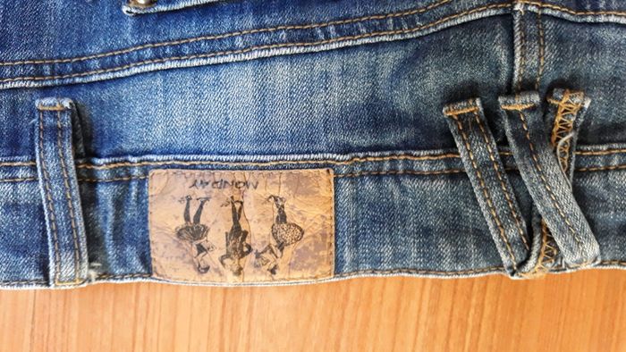 Mini-jupe 💖sexy taille 38 - photo numéro 2