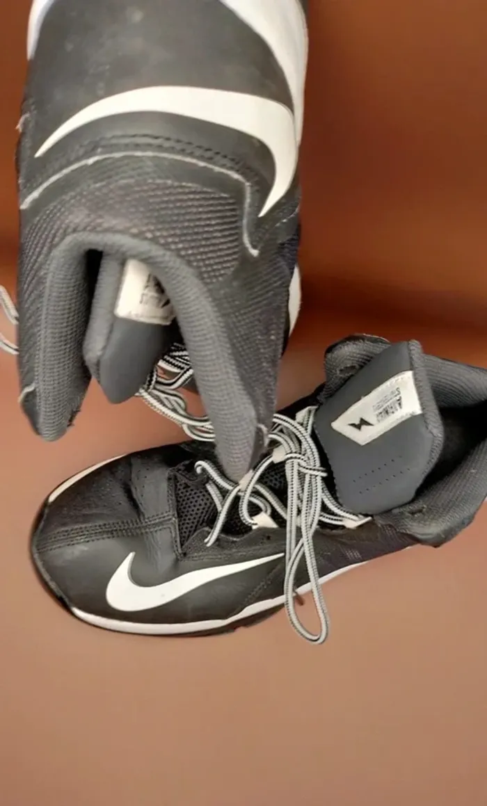 Basket Nike air max stuterstep 2, noir, pointure 38,5 - photo numéro 6