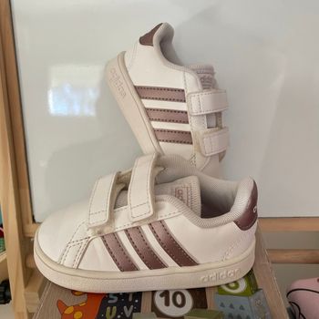 Adidas T21