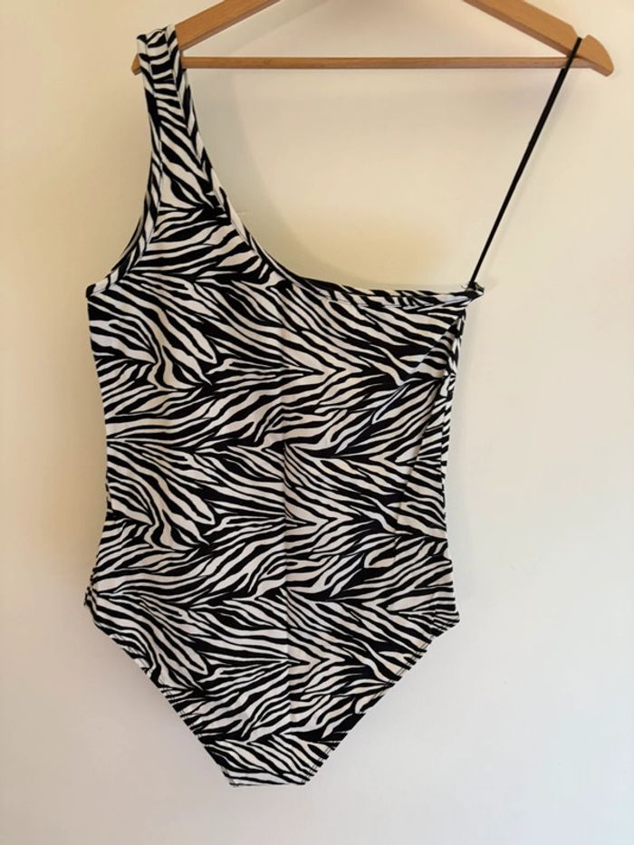 Body une bretelle zèbre - photo numéro 2