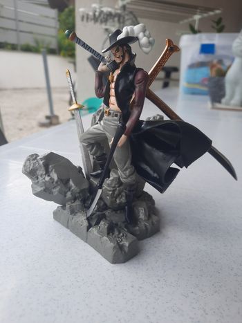 Figurine Dracule Mihawk One Piece