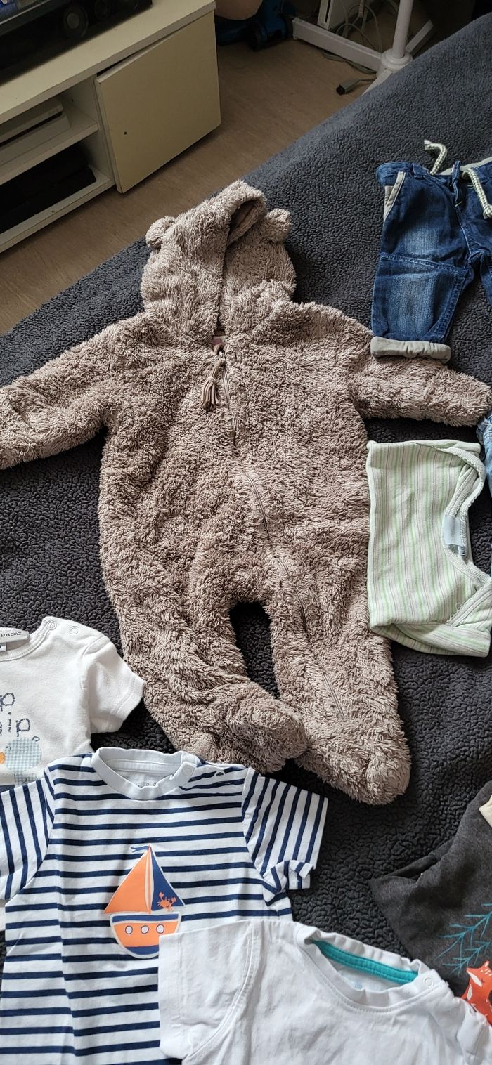 Vêtements garçons 6 mois - photo numéro 6