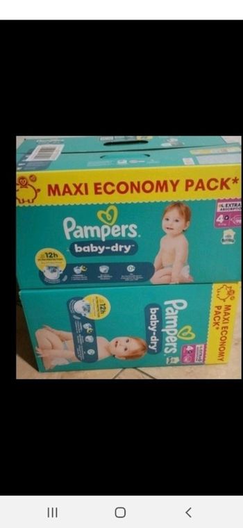 196 couches Pampers Baby Dry Taille 4+