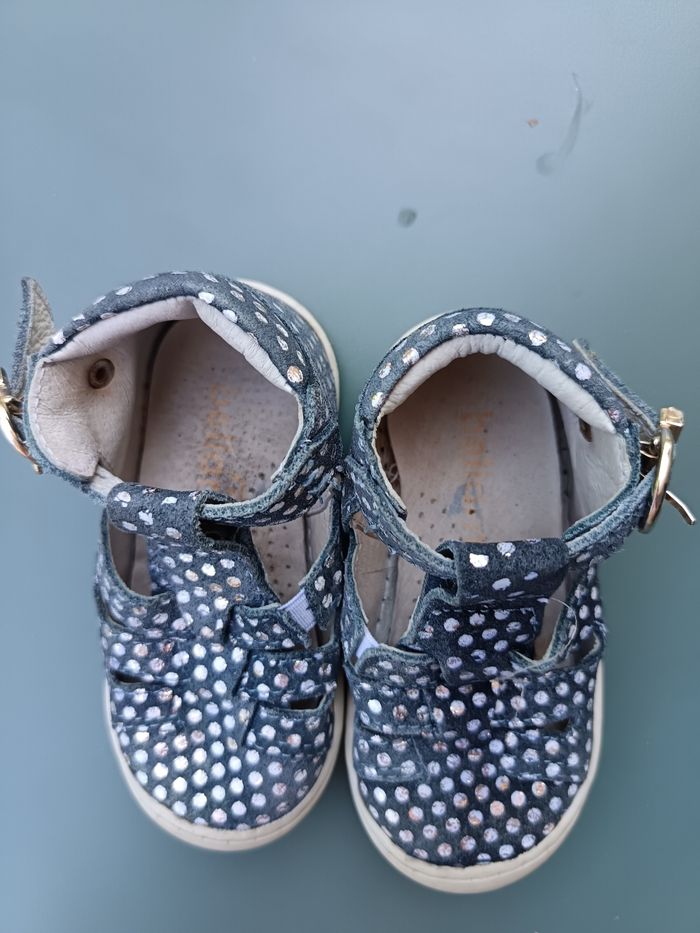 Chaussures bellamy taille 22 - photo numéro 4