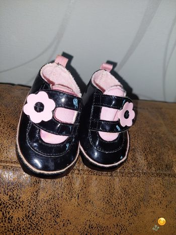 Chaussures 0/3mois
