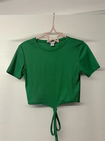 haut vert amisu