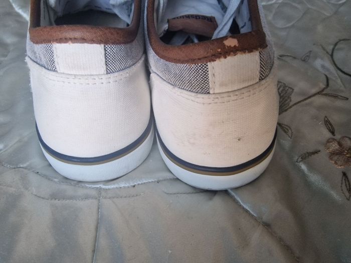 Superbes sneakers souples à lacets - photo numéro 3