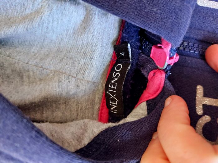 Ensemble jupe Hello Kitty et veste bleue in Extenso 4 ans - bon état - photo numéro 8