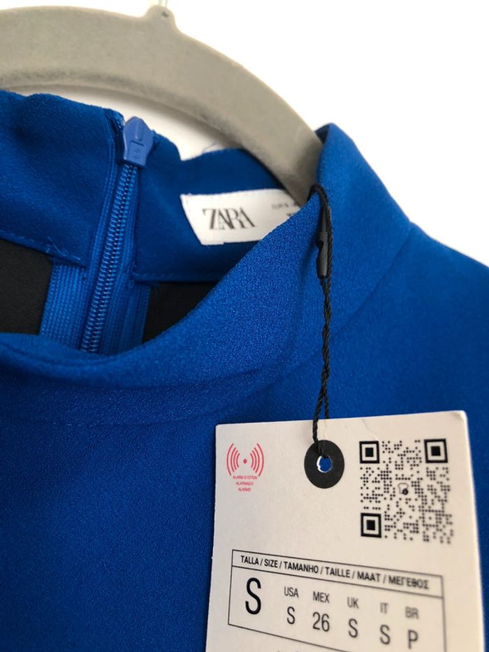 Superbe belle robe à col cheminée bleu électrique Zara neuve avec étiquette taille S - photo numéro 4