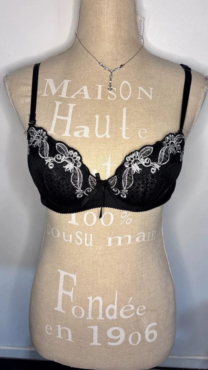 💕 Soutien gorge noir bretelles amovibles 90 B