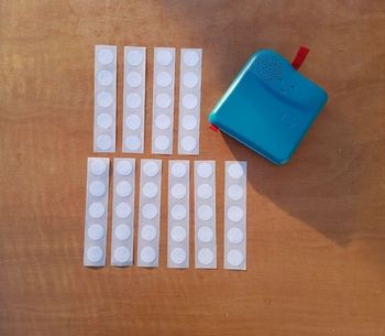 Lot de 50 gommettes vignettes puces compatible bookinou, neuf