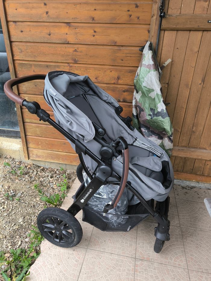 Poussette Kinderkraft 3en1 - photo numéro 2