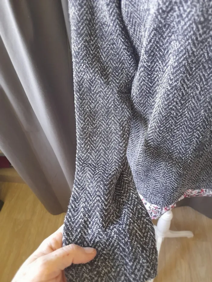 pull 38/40 - photo numéro 2