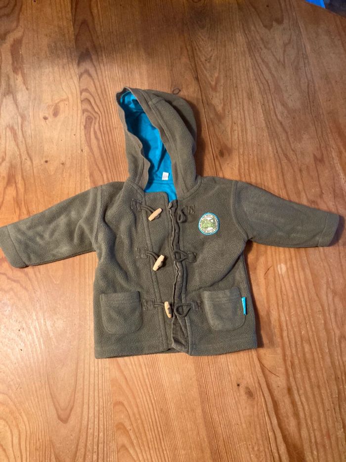 Manteau polaire vert kaki 6/9 mois