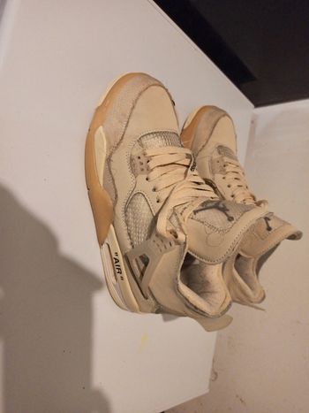 Basket taille 40