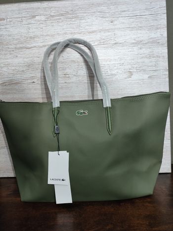Sac Lacoste