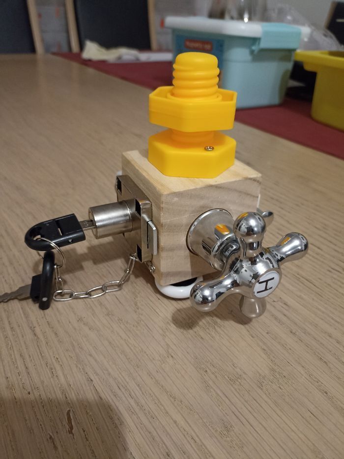 Bloc d activités Montessori - photo numéro 2