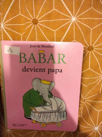 Livre Babar devient papa
