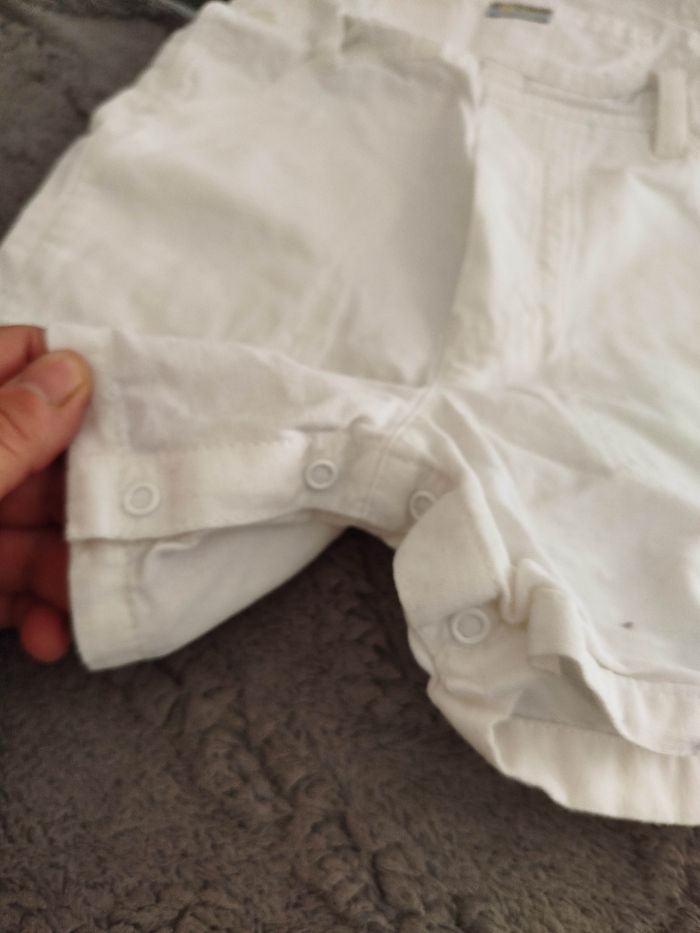 Salopette short blanc. Taille  12 mois. Tex. - photo numéro 2