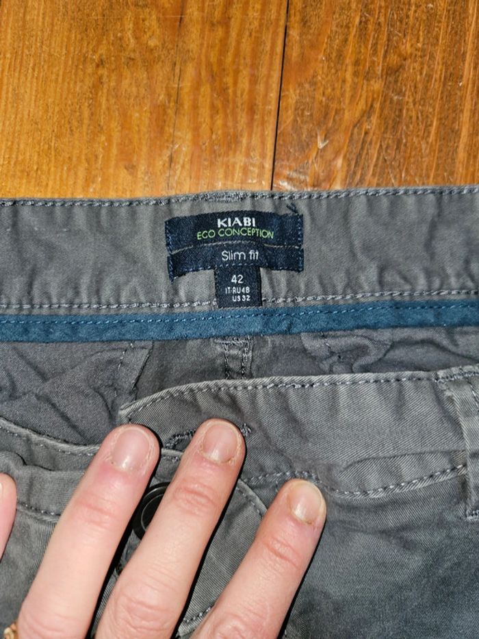 Pantalon slim fit 42 - photo numéro 2