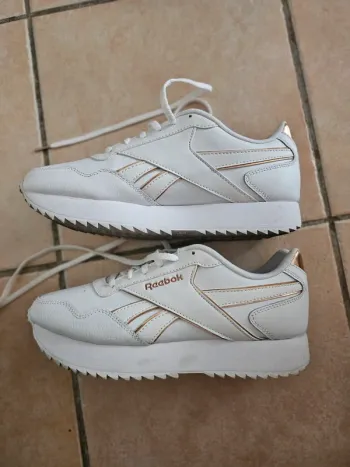 Baskets femme Reebok blanches