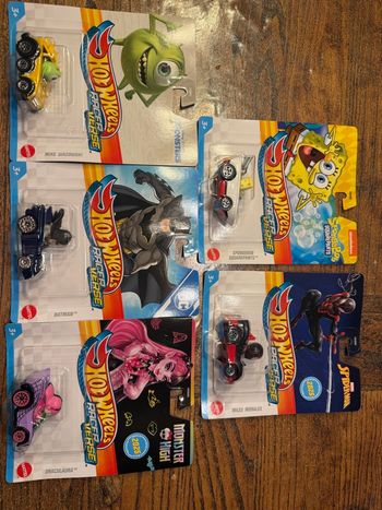 Lot 5 de hot wheels racer verse neuve