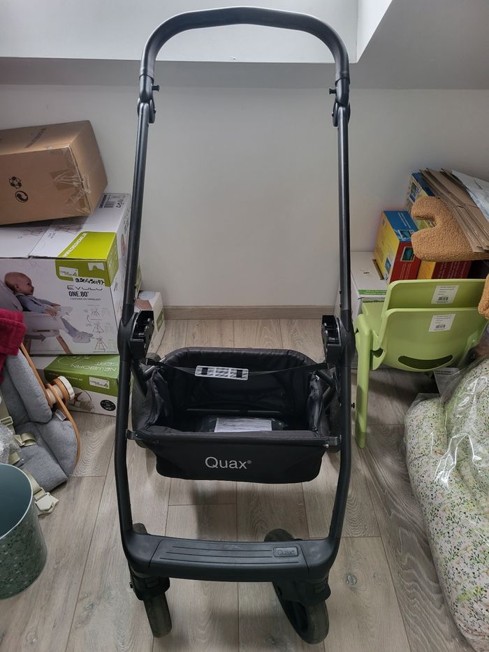 Poussette Quax + cosy + base isofix - photo numéro 4