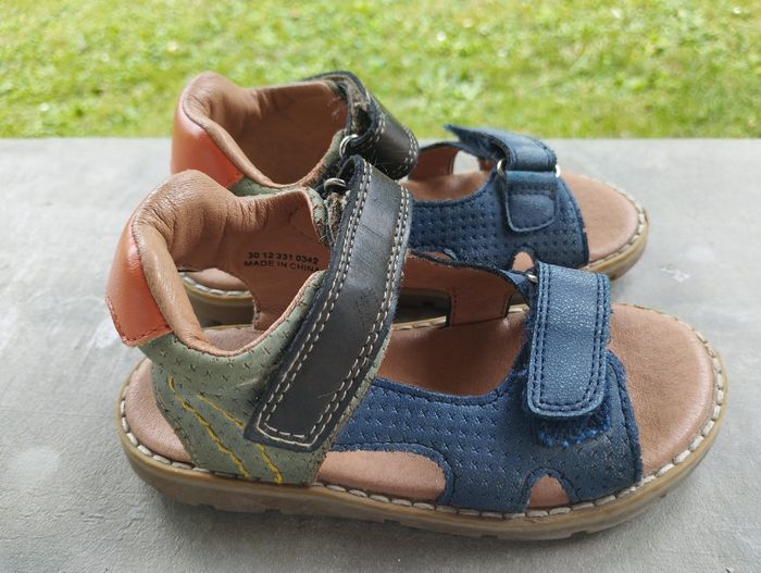 Sandales taille 26 - photo numéro 2