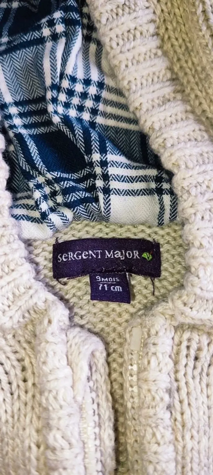 Très joli gilet zippé, comme neuf, de la marque Sergent Major - taille 9 mois - photo numéro 2
