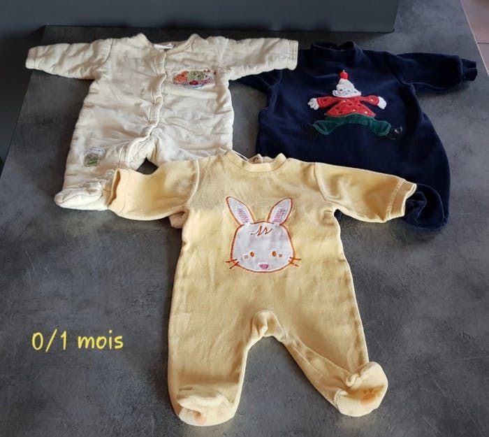 Lot pyjamas hiver 0/1 mois
