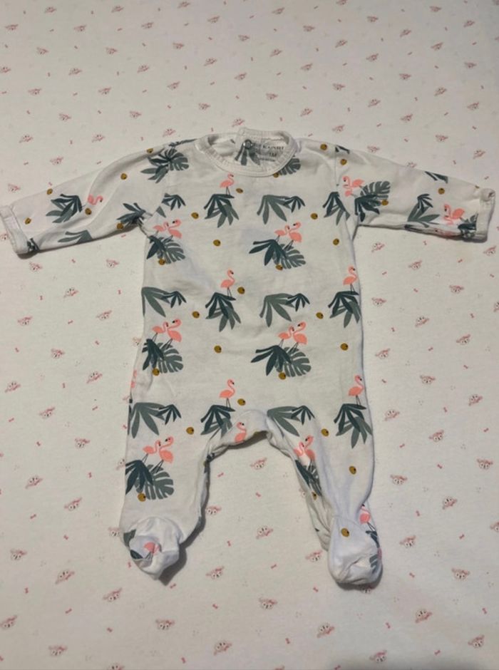 Lot pyjama et bodie