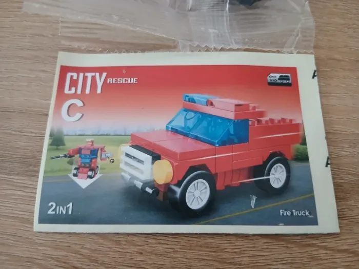 Lot de 4 véhicules pompier en brick lego neuves - photo numéro 4