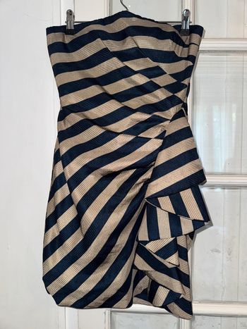 Robe bcbg maxazria  Taille 2 us