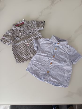 Lot 2 chemises manches courtes 12 mois 