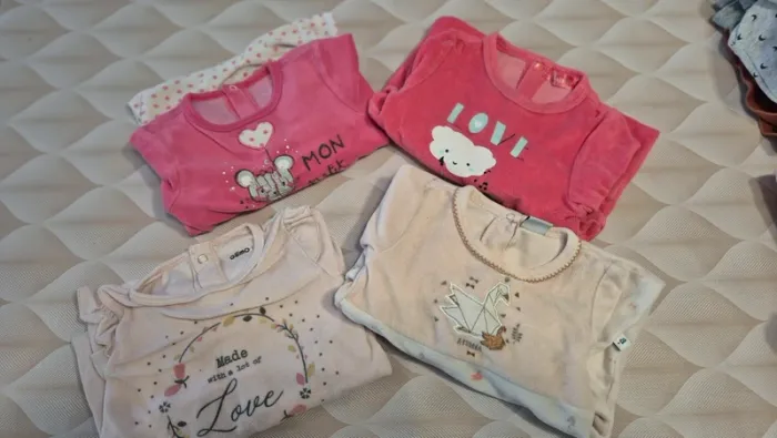 Lot 4 pyjamas