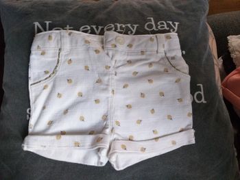Short orchestra taille 12 mois 74cm