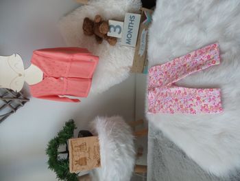 Jolie ensemble mon premier Major 1 gilet rose 1 legging multicouleur fleuries bébé fille 3 mois 59cm
