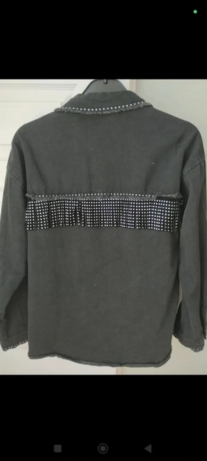 Chemise en jean noire zara XS - photo numéro 2