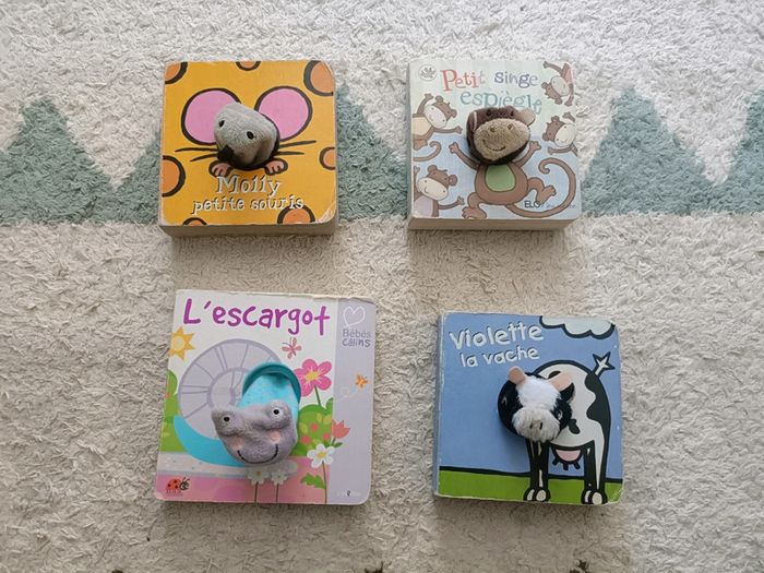 Lot de 4 livres marionnettes