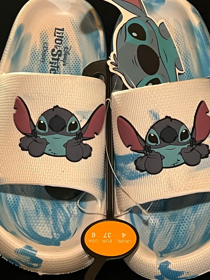 Claquettes Stitch Achat occasion Sandales et nu-pieds (femme